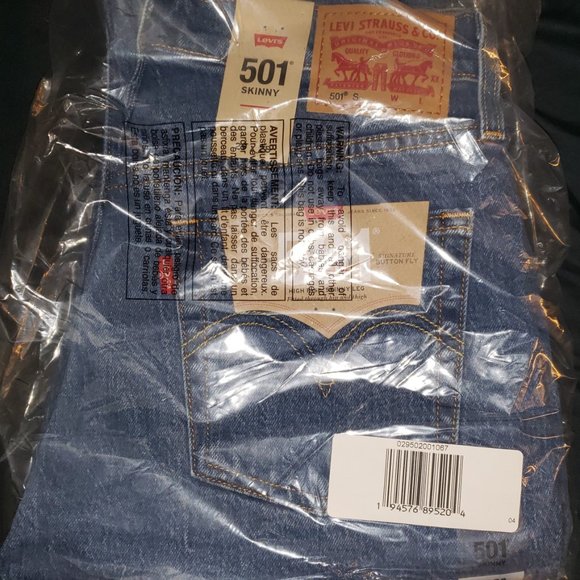 Levi's 501 Women's Skinny Jeans (sizes 30, 31, & 32) - Picture 3 of 11